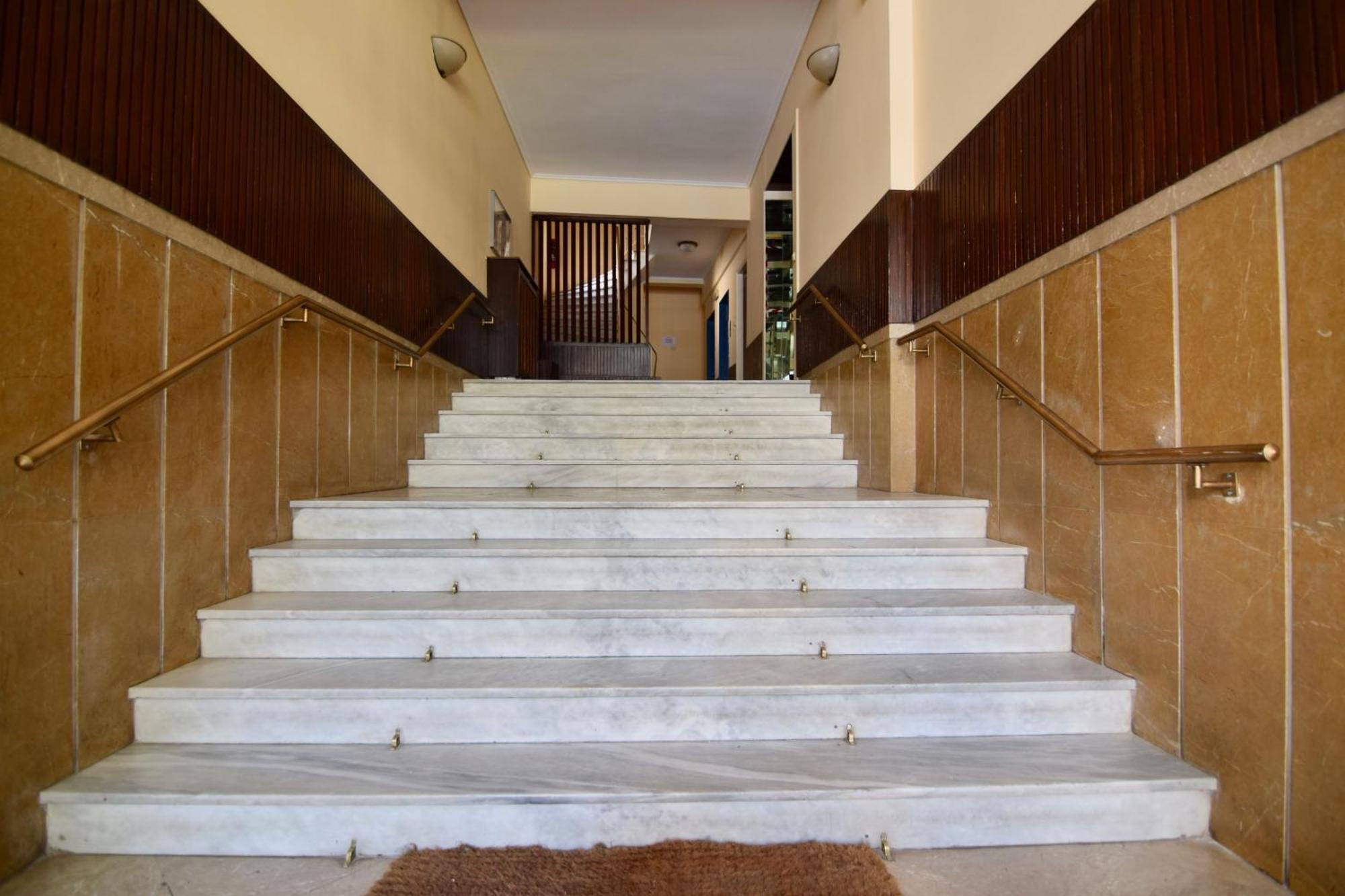 Acropolis Charming Apartment With Large Balcony - Dm17 Афіни Екстер'єр фото