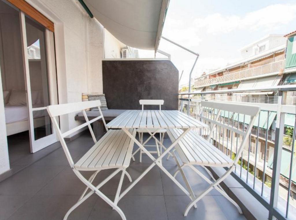 Acropolis Charming Apartment With Large Balcony - Dm17 Афіни Екстер'єр фото